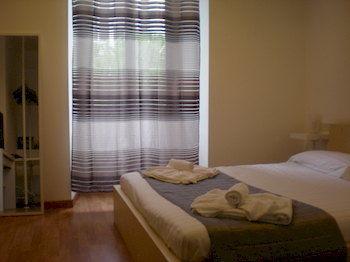 Al Tulipano Hotel โรม ภายนอก รูปภาพ